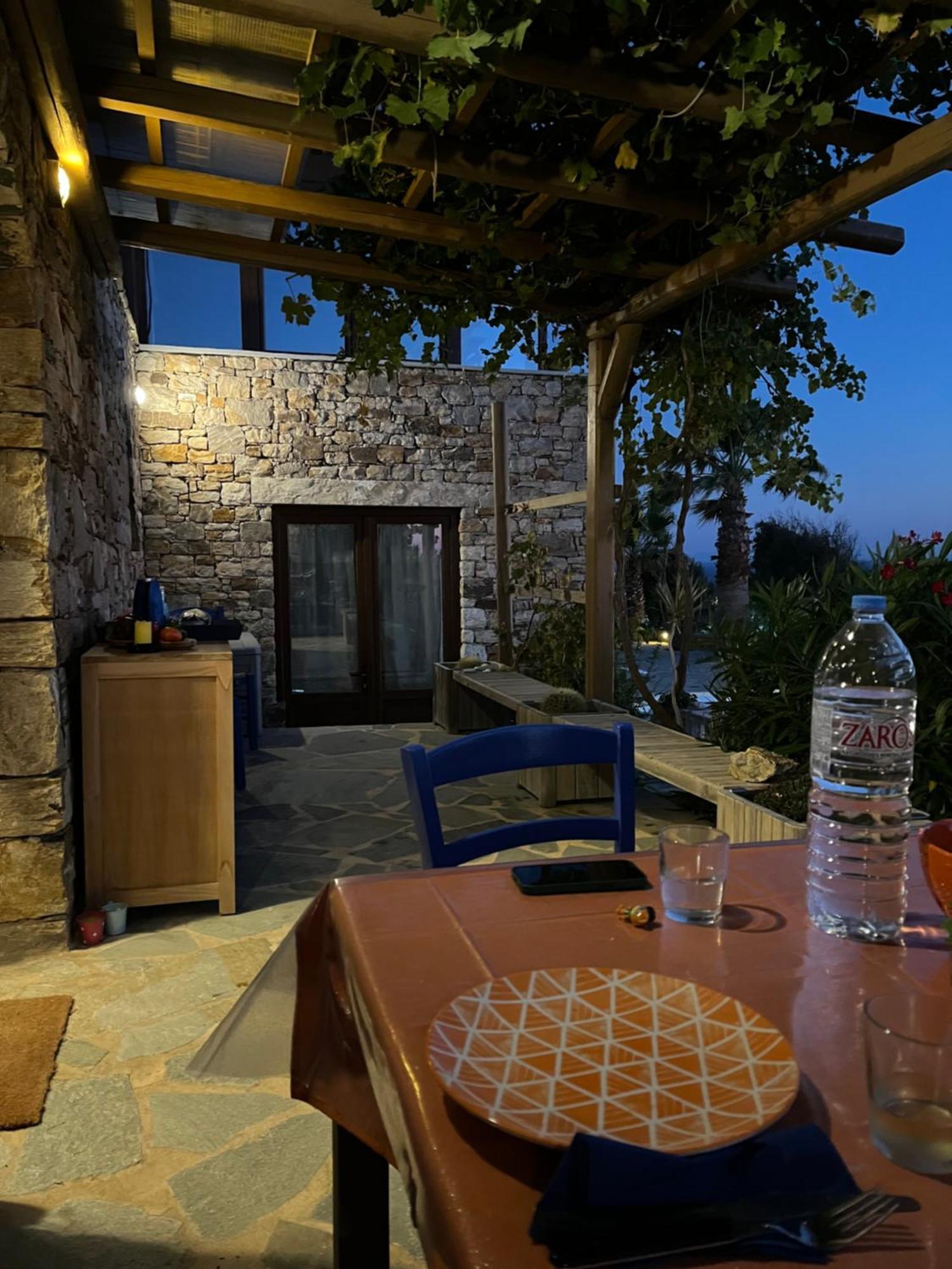 Ines's Dream Stelida (Naxos)